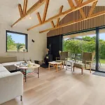 Radica - 400m From The Sea By Interhome *