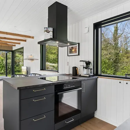 Radica - 400m From The Sea By Interhome Vakantiehuis Svaneke